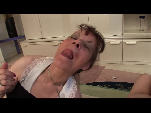 ❤️ Due nonne e un nonno fanno una cosa a tre ️❌ Video di sessoal it.megaofertas.top